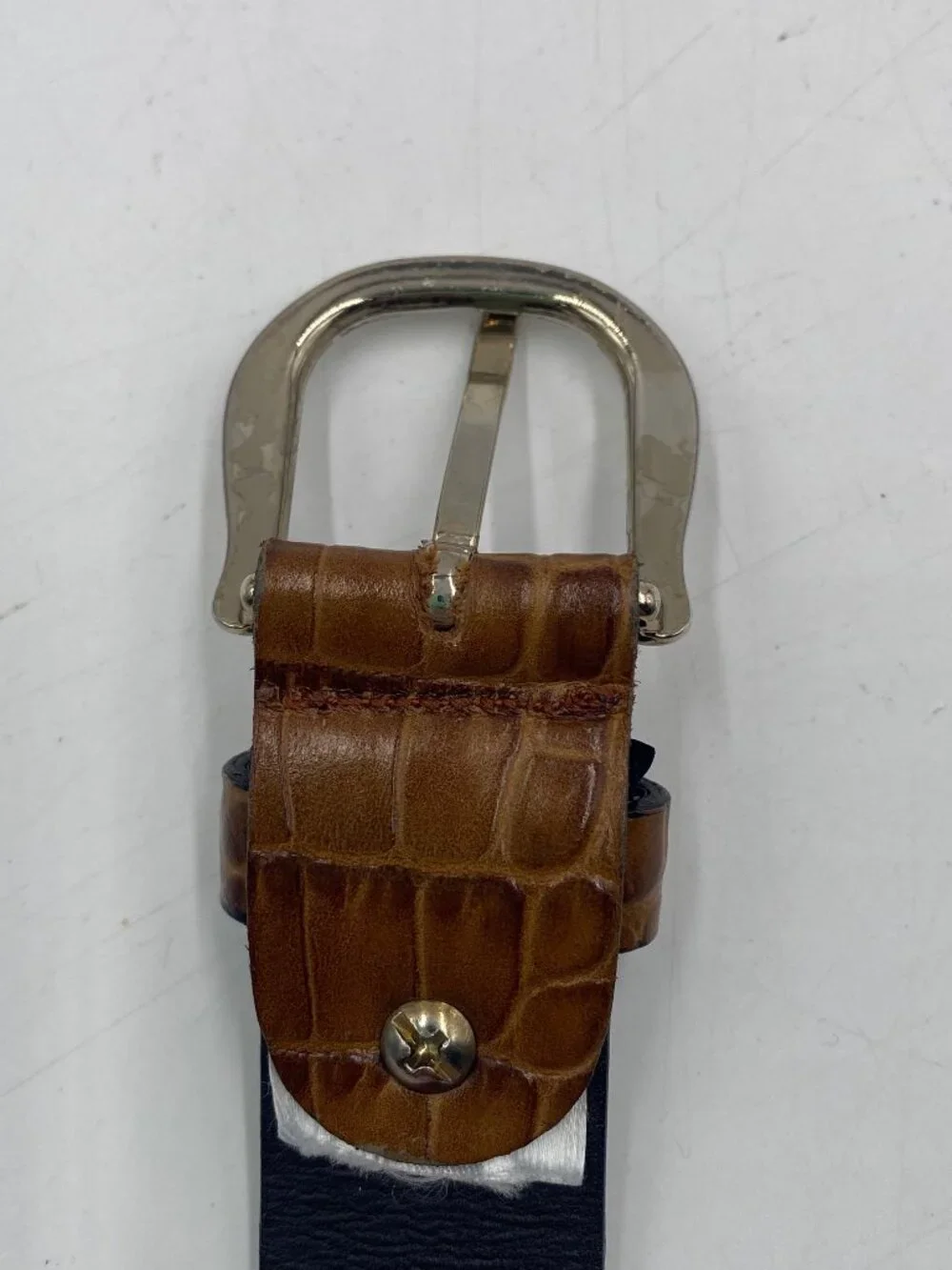 Julio Mediana Leather Crocodile Style Belt Brown Size 32